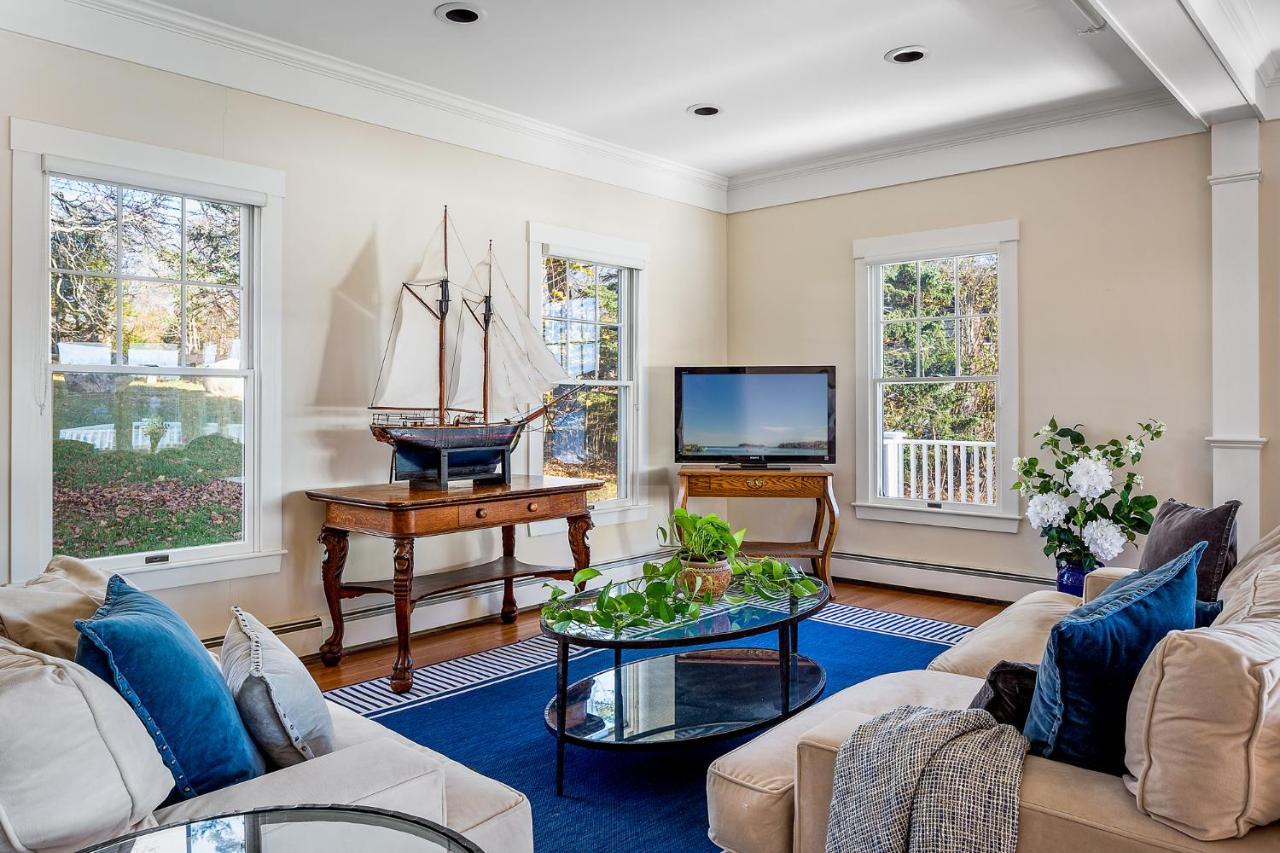 East Wind Inn & Suites Tenants Harbor Bagian luar foto