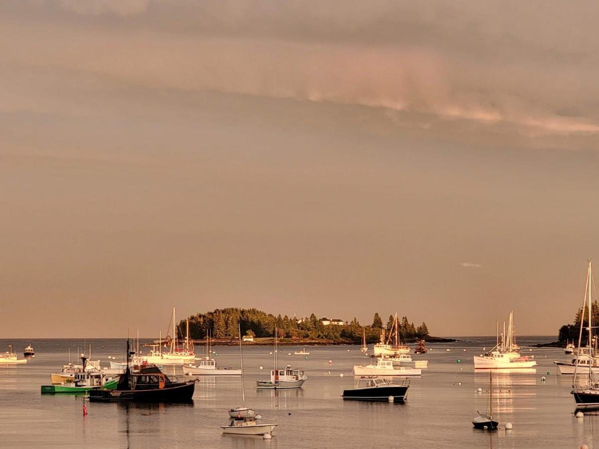 East Wind Inn & Suites Tenants Harbor Bagian luar foto
